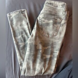 Universal Thread Green Skinny Jeans Soft Stretchy Denim